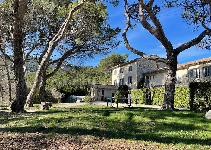 Domaine De Cassan
